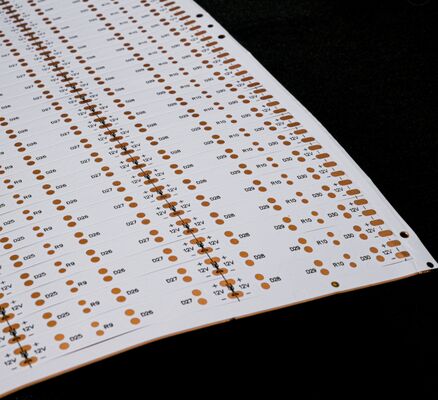 Beli 12V FPCB Bare Board 2835-0805 SMD 9.6MM 80R 240D 18/50 Fleksibel Printed Circuit Board online manufacture