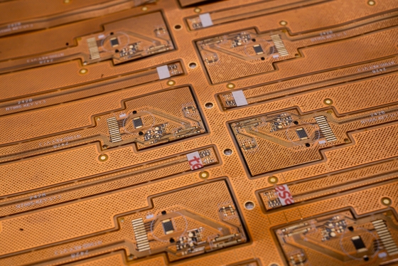 Smart Device FPC dengan Perlindungan EMI Ketebalan 0,15mm ISO 9001 Certified Quick Turnaround Supplier