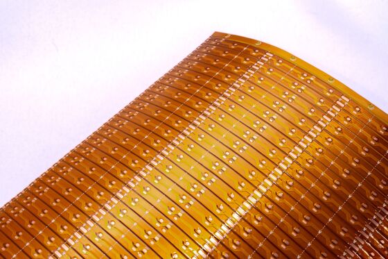 PCB Perakitan Papan Sirkuit Cetak Lapisan Ganda Strip LED dengan Tingkat Perlindungan Api V0 dan PCB Fleksibel Ketebalan 0,25mm untuk Pencahayaan LED